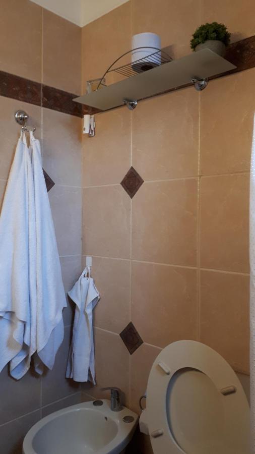 Comoda casa con inmejorable ubicación y servicios Fray Bentos Exterior foto