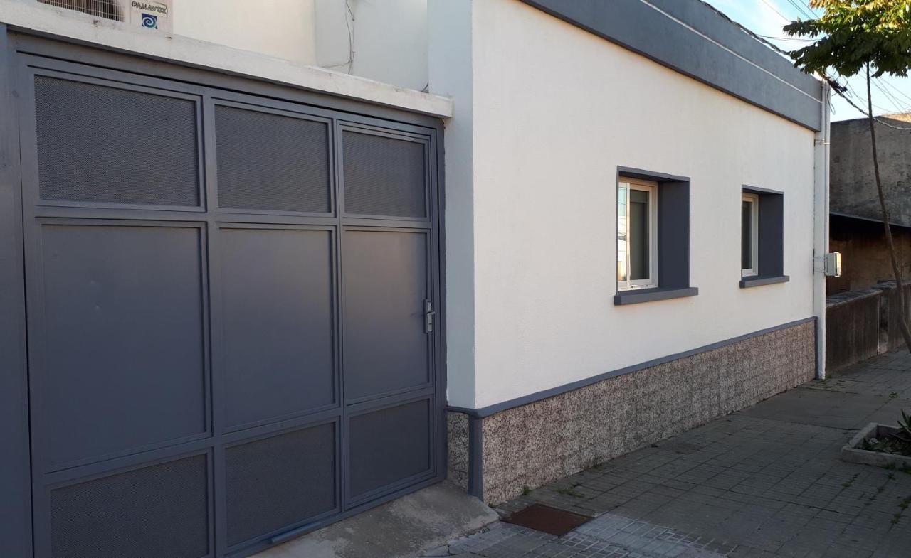 Comoda casa con inmejorable ubicación y servicios Fray Bentos Exterior foto